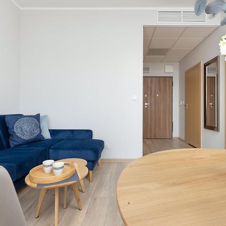 Business Center Apartments Warsaw Wola By Noclegi Renters エクステリア 写真