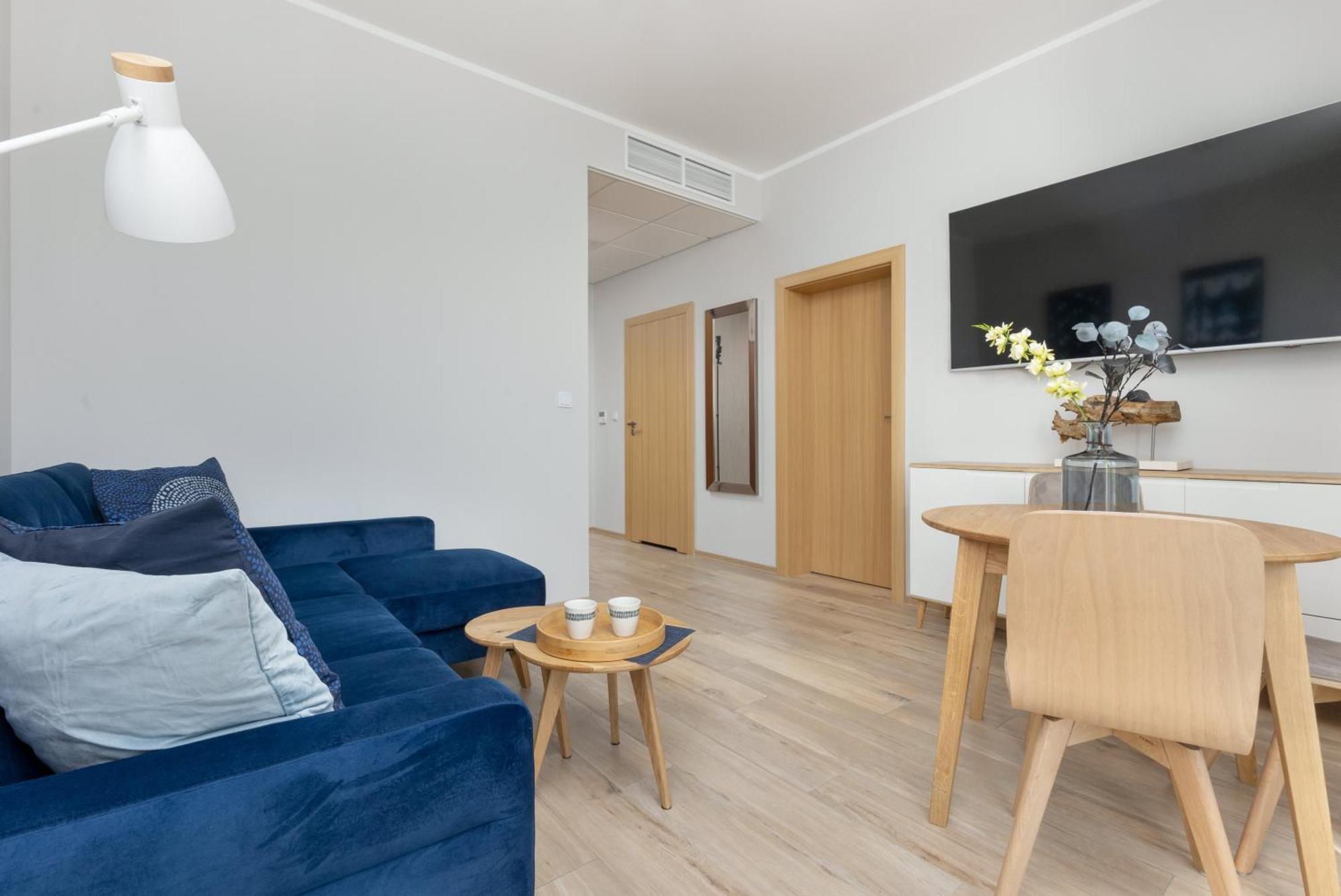 Business Center Apartments Warsaw Wola By Noclegi Renters エクステリア 写真