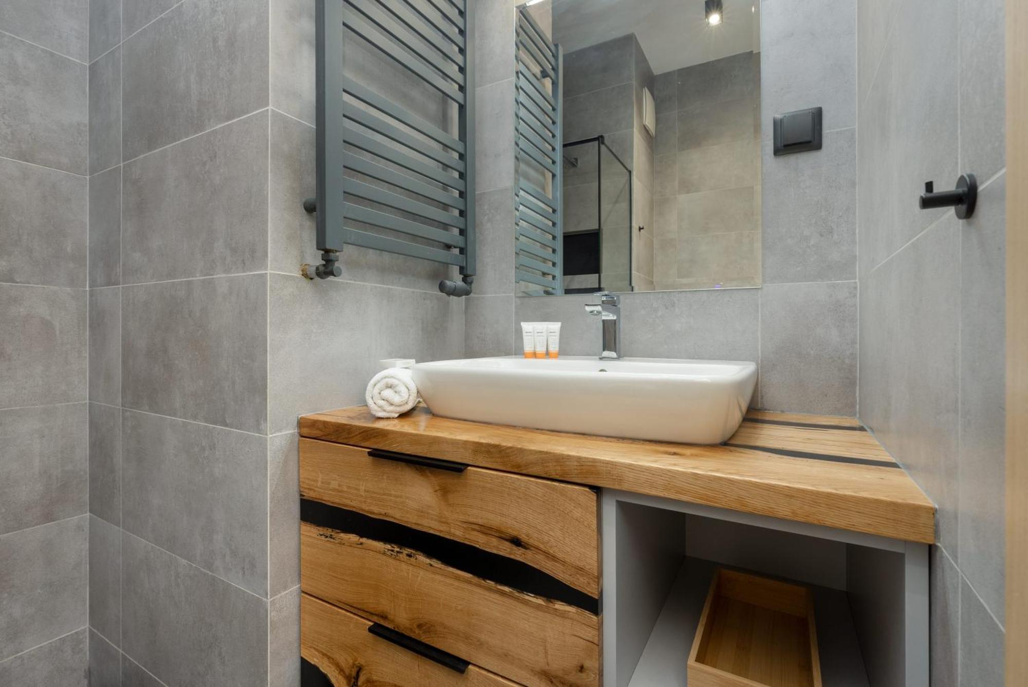 Business Center Apartments Warsaw Wola By Noclegi Renters エクステリア 写真